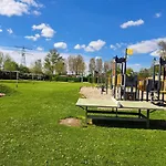 Charmant Chalet In Hartje Zeeland, Vlakbij Zeeuwe Kust Vp011