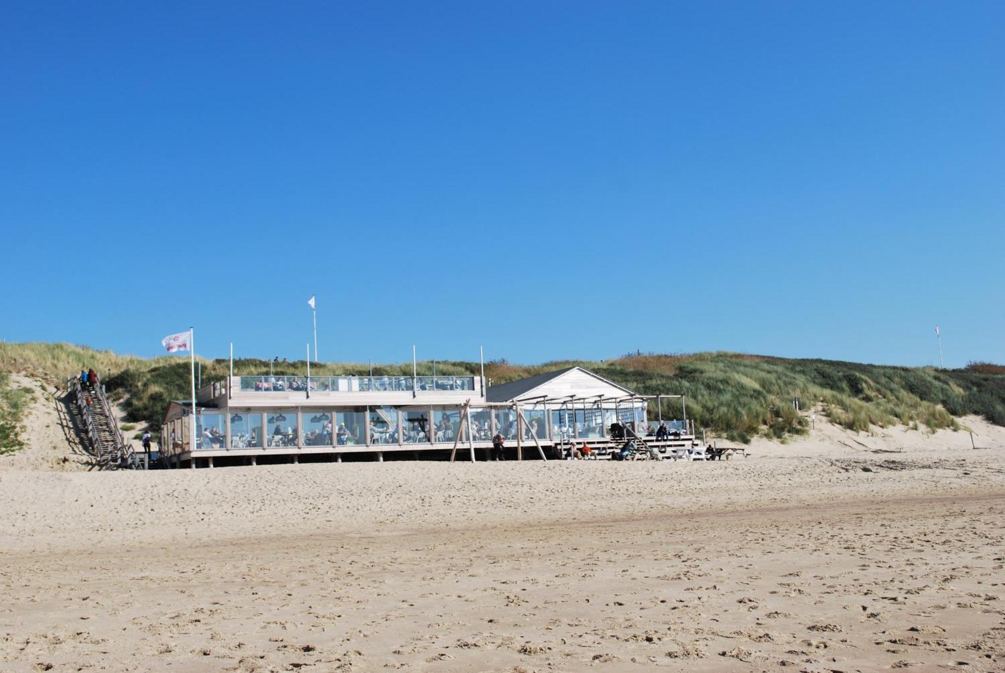 In Hartje Zeeland, Vlakbij Zeeuwe Kust Vp011