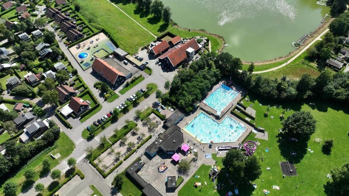 In Hartje Zeeland, Vlakbij Zeeuwe Kust Vp011